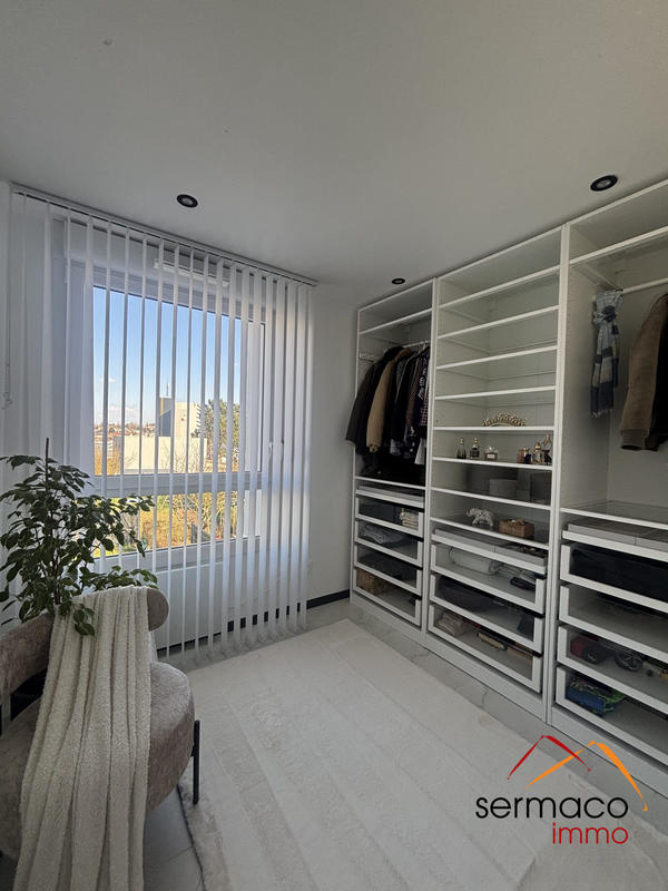 Maison - 86 m² - 5 pièces