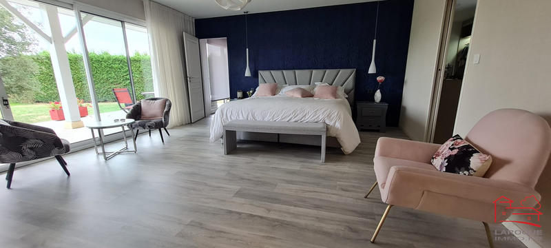 Maison contemporaine - 220 m² - 7 pièces