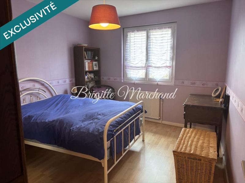 Maison - 230 m² - 8 pièces