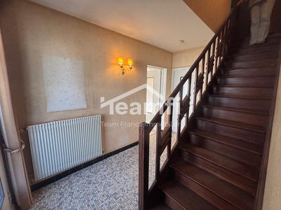 Maison - 86 m² - 4 pièces