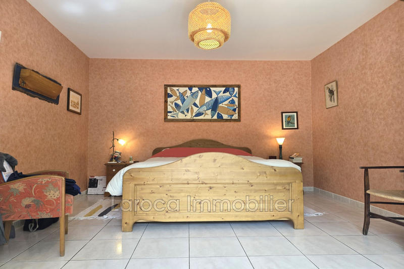 Villa - 215 m² - 7 pièces