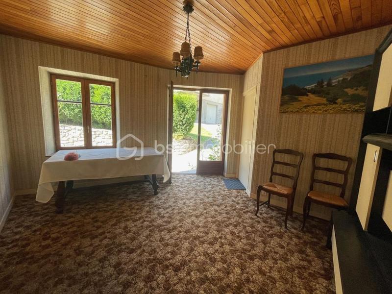 Maison - 140 m² - 5 pièces