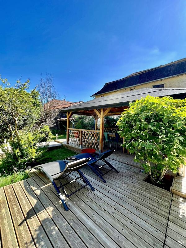 Maison ancienne - 240 m² - 10 pièces