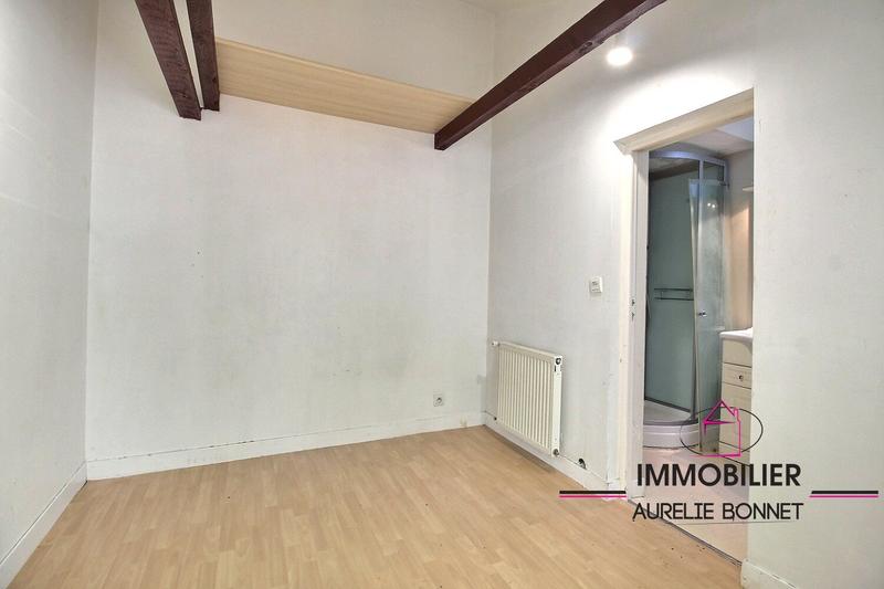 Maison - 180 m² - 7 pièces
