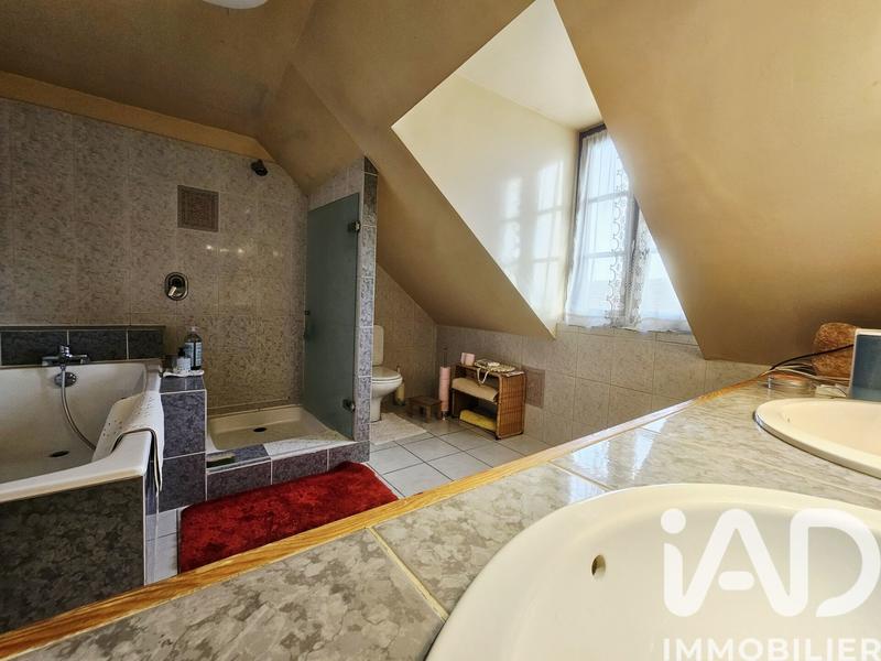 Maison - 609 m² - 14 pièces