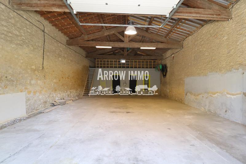 Maison - 315 m² - 4 pièces