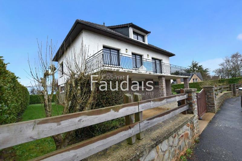 Maison - 102 m² - 5 pièces