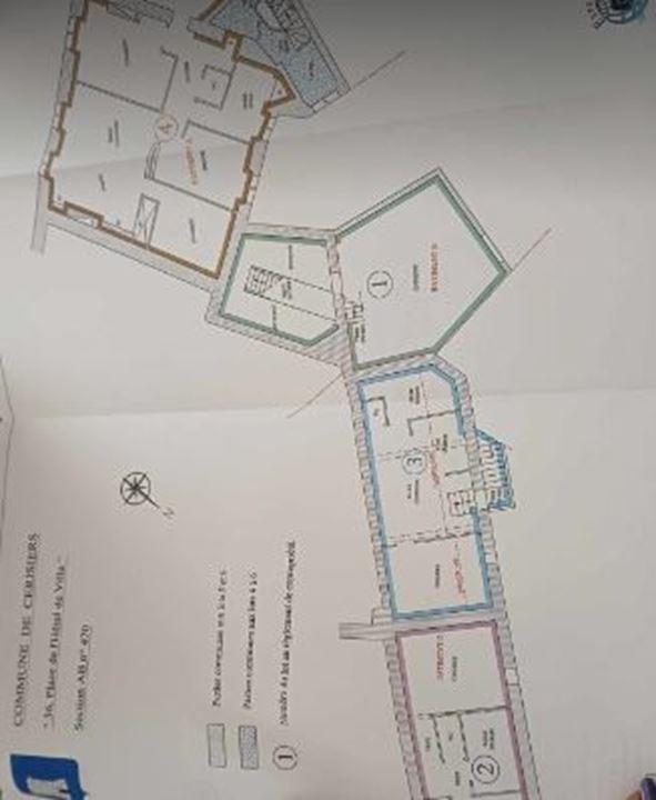 Immeuble - 240 m² - 3 pièces
