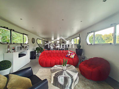 Maison - 200 m² - 6 pièces