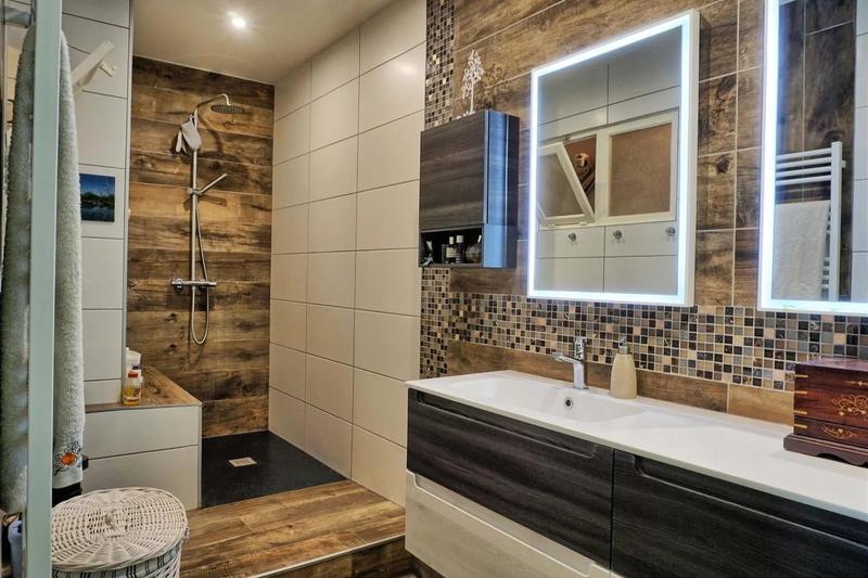 Duplex - 137 m² - 6 pièces