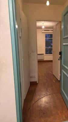 Studio - 25 m² - 1 pièce