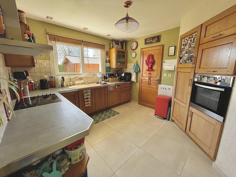 Maison - 112 m² - 7 pièces