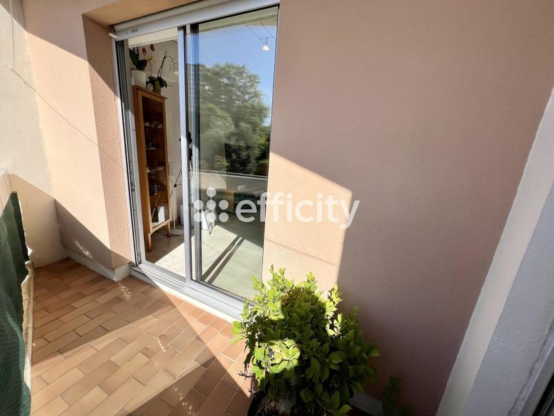 Appartement - 94 m² - 4 pièces