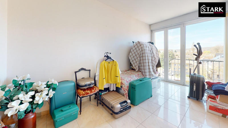 Appartement - 120 m² - 5 pièces