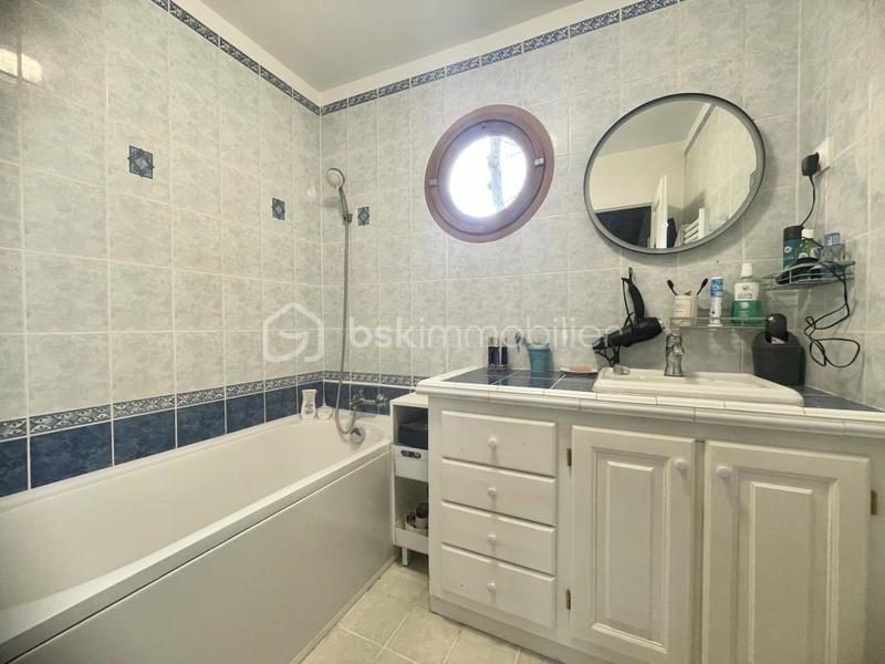 Maison de village - 109 m² - 6 pièces