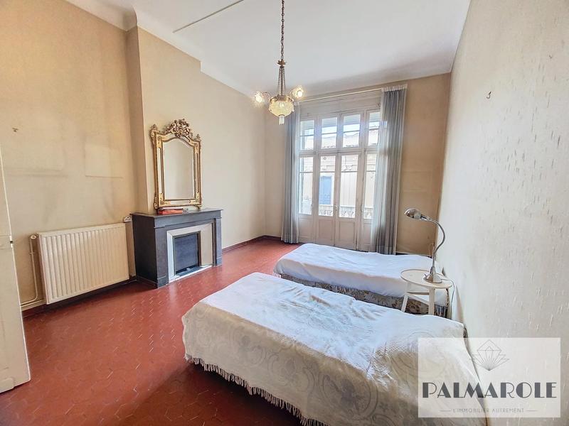 Appartement - 166 m² - 4 pièces