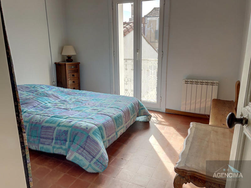 Maison - 184 m² - 7 pièces