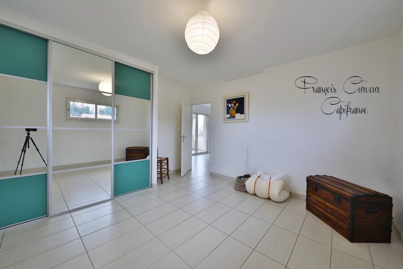 Maison - 210 m² - 6 pièces