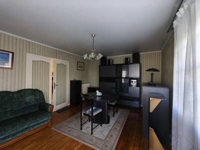 Maison - 98 m² - 6 pièces