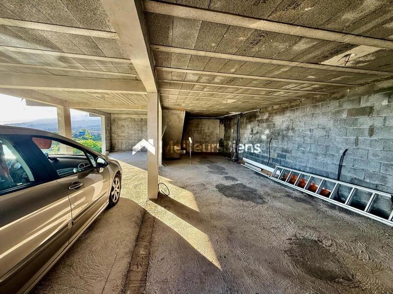 Maison - 200 m² - 4 pièces