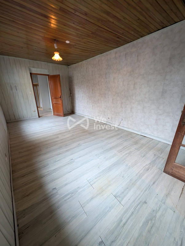 Maison - 160 m² - 8 pièces