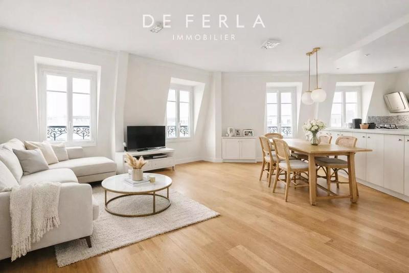 Appartement - 99 m² - 5 pièces