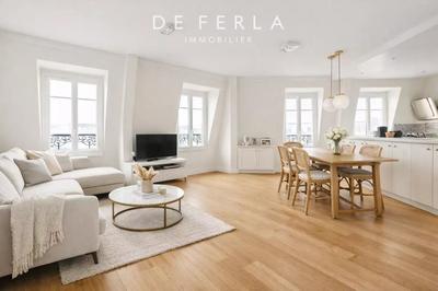 Appartement - 99 m² - 5 pièces