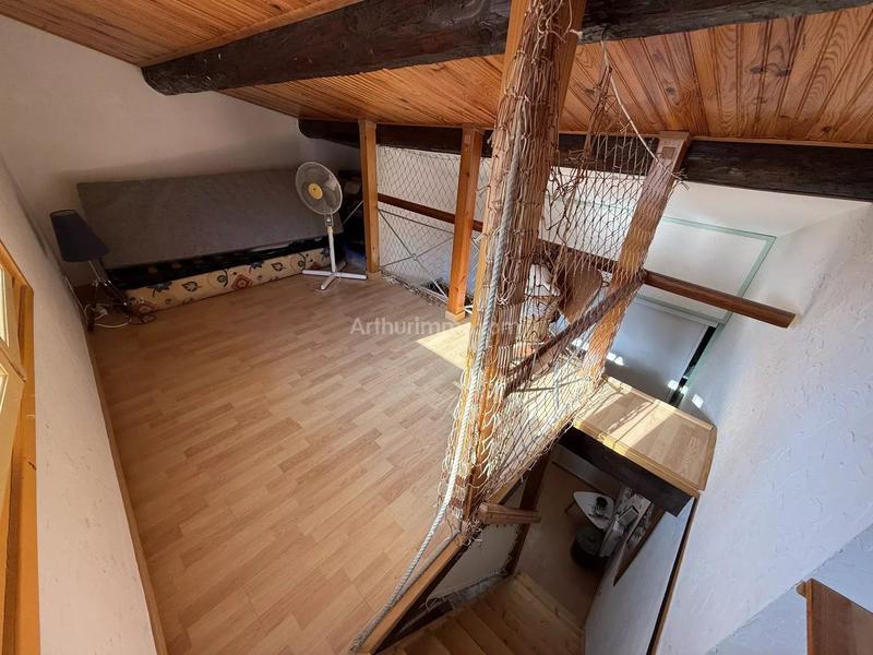 Maison - 225 m² - 7 pièces