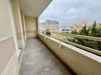 Appartement - 87 m² - 4 pièces