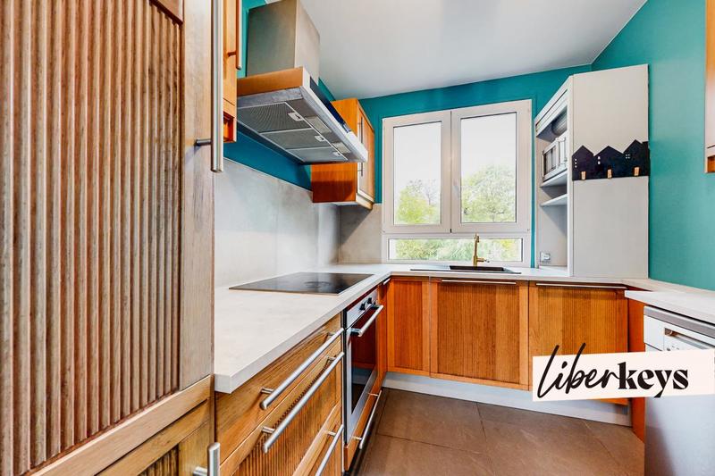 Appartement - 80 m² - 4 pièces