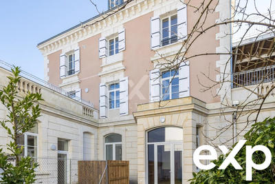 Appartement - 86 m² - 4 pièces