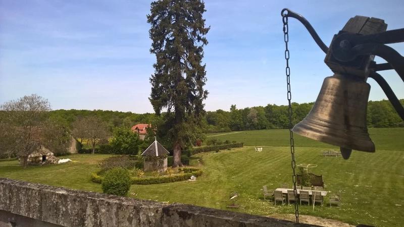 Château - 450 m² - 9 pièces