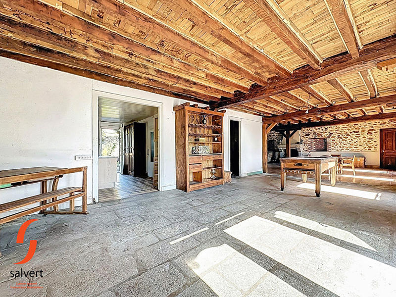 Maison - 279 m² - 8 pièces