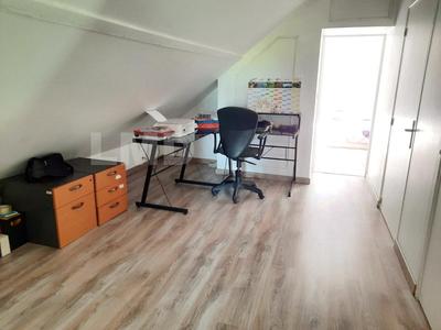 Maison - 104 m² - 4 pièces