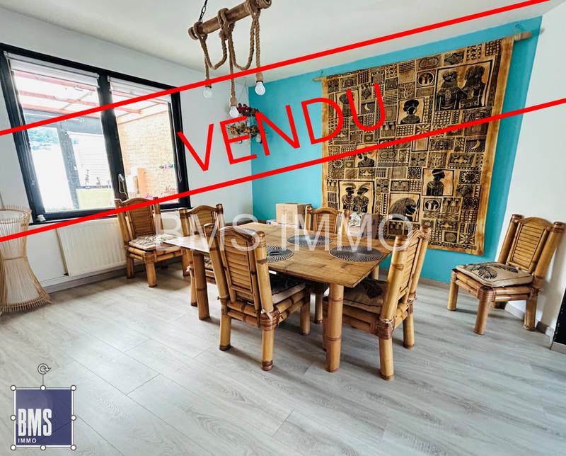 Maison - 88 m² - 3 pièces