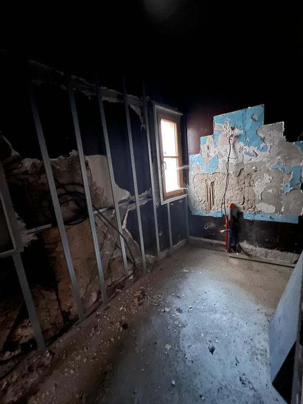 Maison - 95 m² - 6 pièces