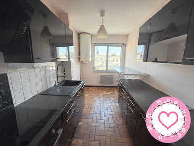 Appartement - 65 m² - 3 pièces