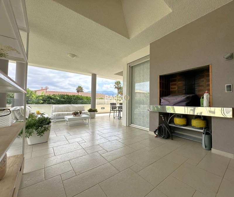 Villa - 165 m² - 5 pièces