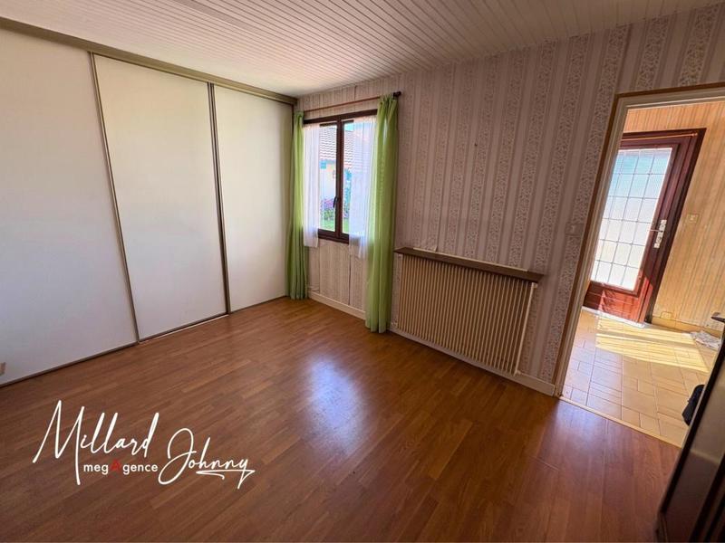 Maison - 104 m² - 4 pièces