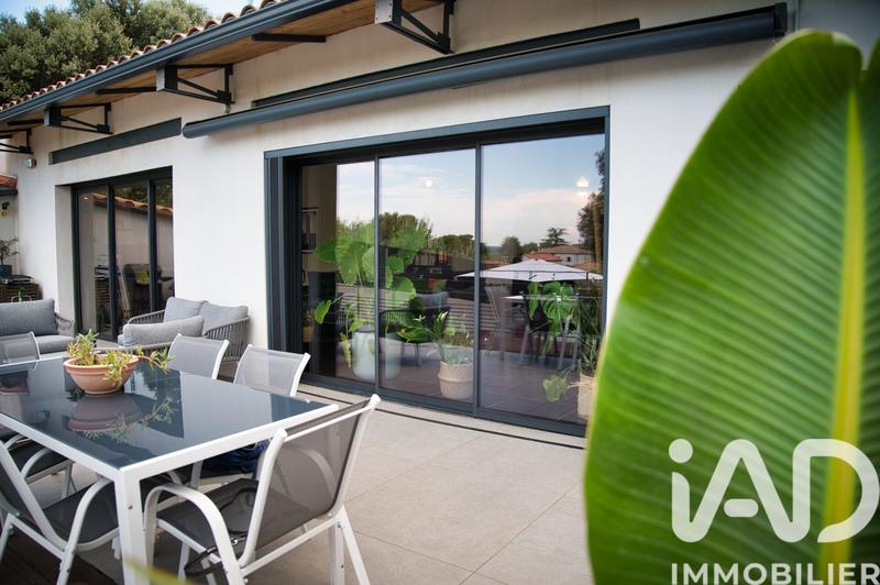 Maison de maîtres - 118 m² - 4 pièces