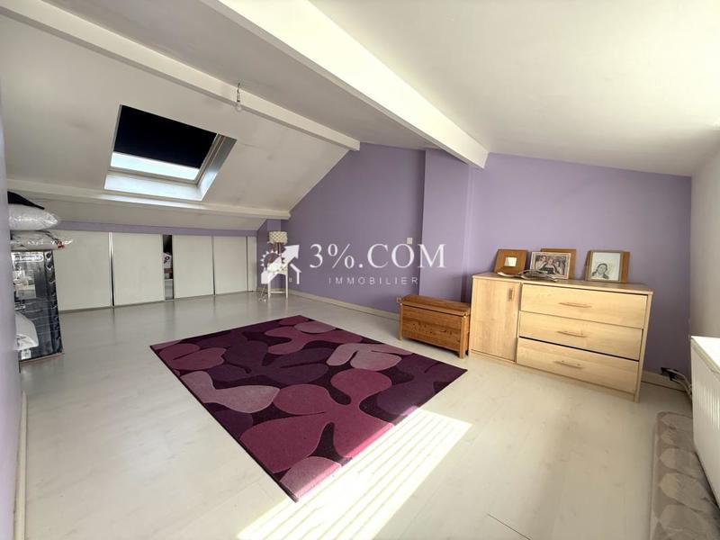 Maison - 92 m² - 4 pièces