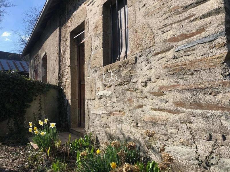 Maison en pierre - 82 m² - 4 pièces