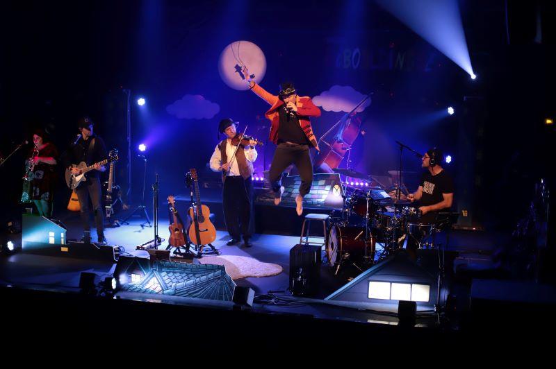 Concert : une balançoire sur la lune de M. Ribouldingue