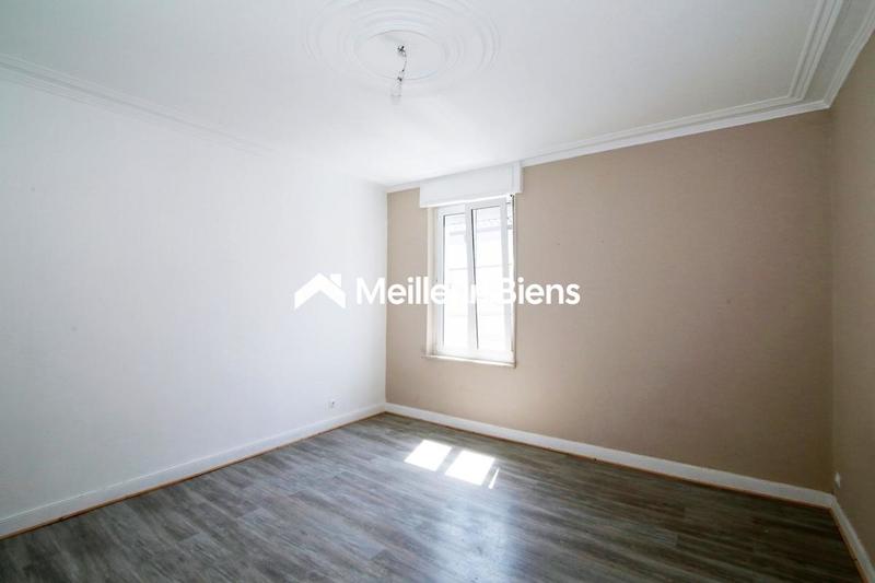 Appartement - 82 m² - 3 pièces