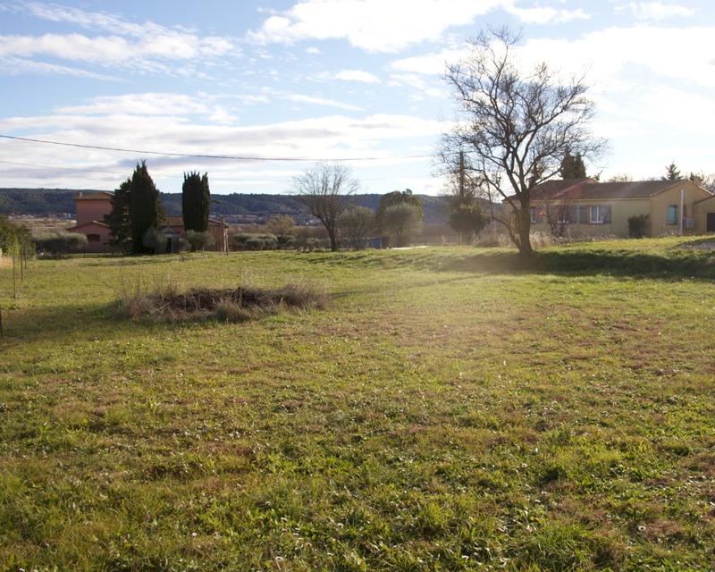 Terrain constructible - 791 m²