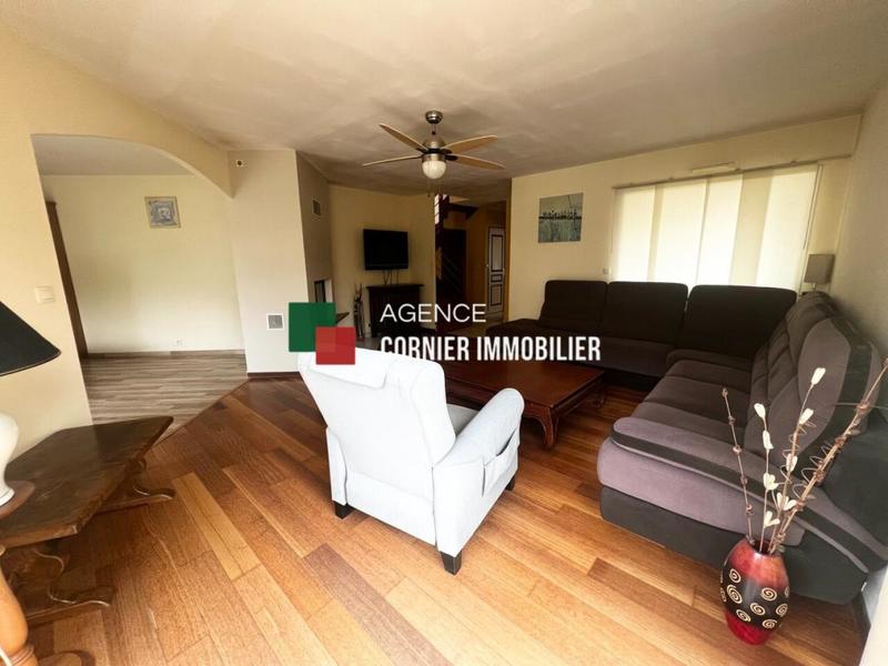 Pavillon - 134 m² - 7 pièces