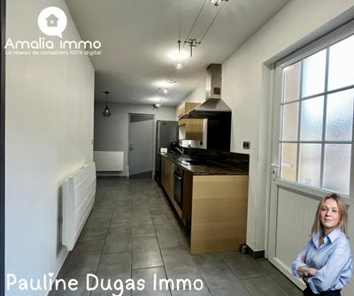 Maison - 90 m² - 5 pièces