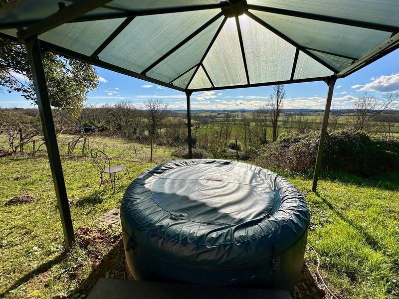 Maison - 455 m² - 18 pièces