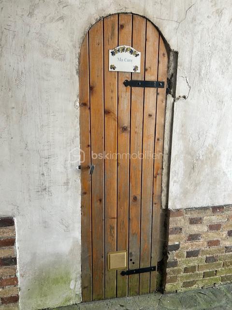 Maison - 187 m² - 9 pièces