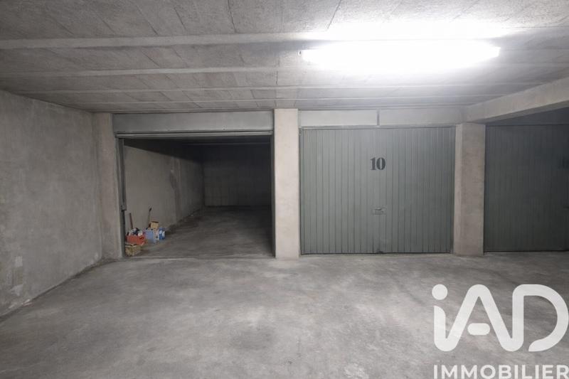 Parking - 12 m²